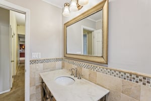 Winfield Dr-S2207-023.jpg