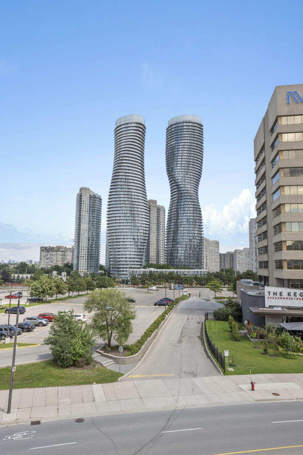60 Absolute Ave 4308 Mississauga, ON L4Z 0A9
