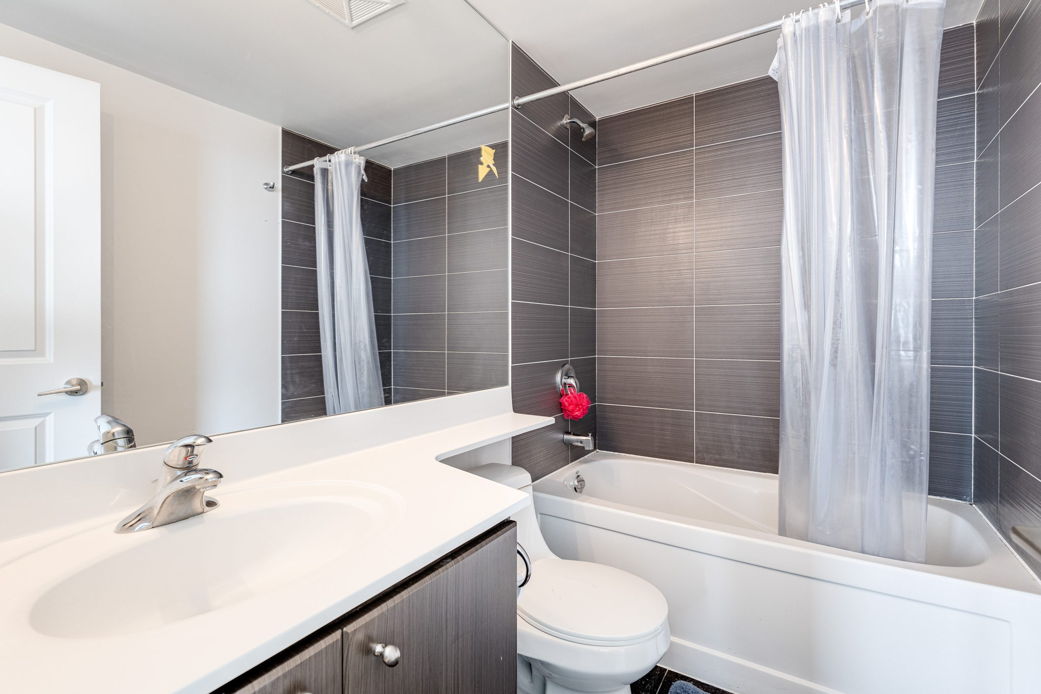 Mississauga property showcase — delivered property photograph 22