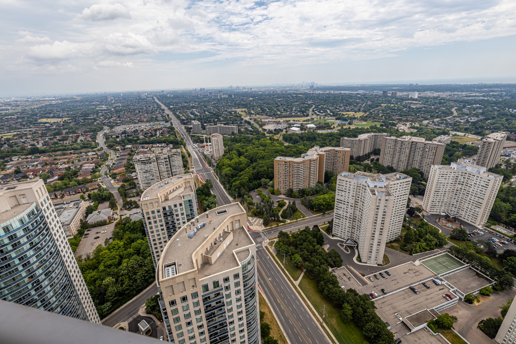 Mississauga property showcase — delivered property photograph 32