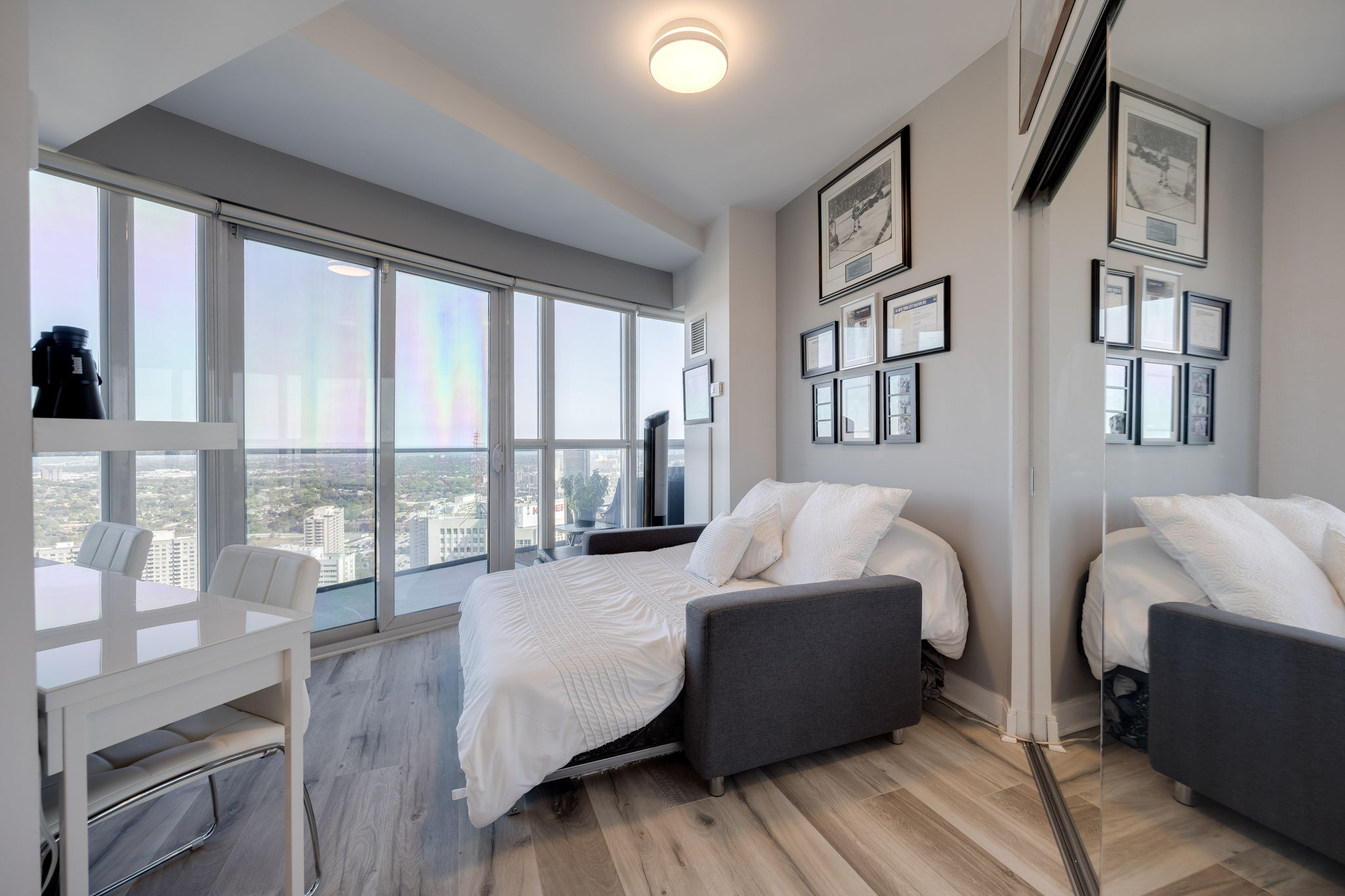 Mississauga property showcase — delivered property photograph 22