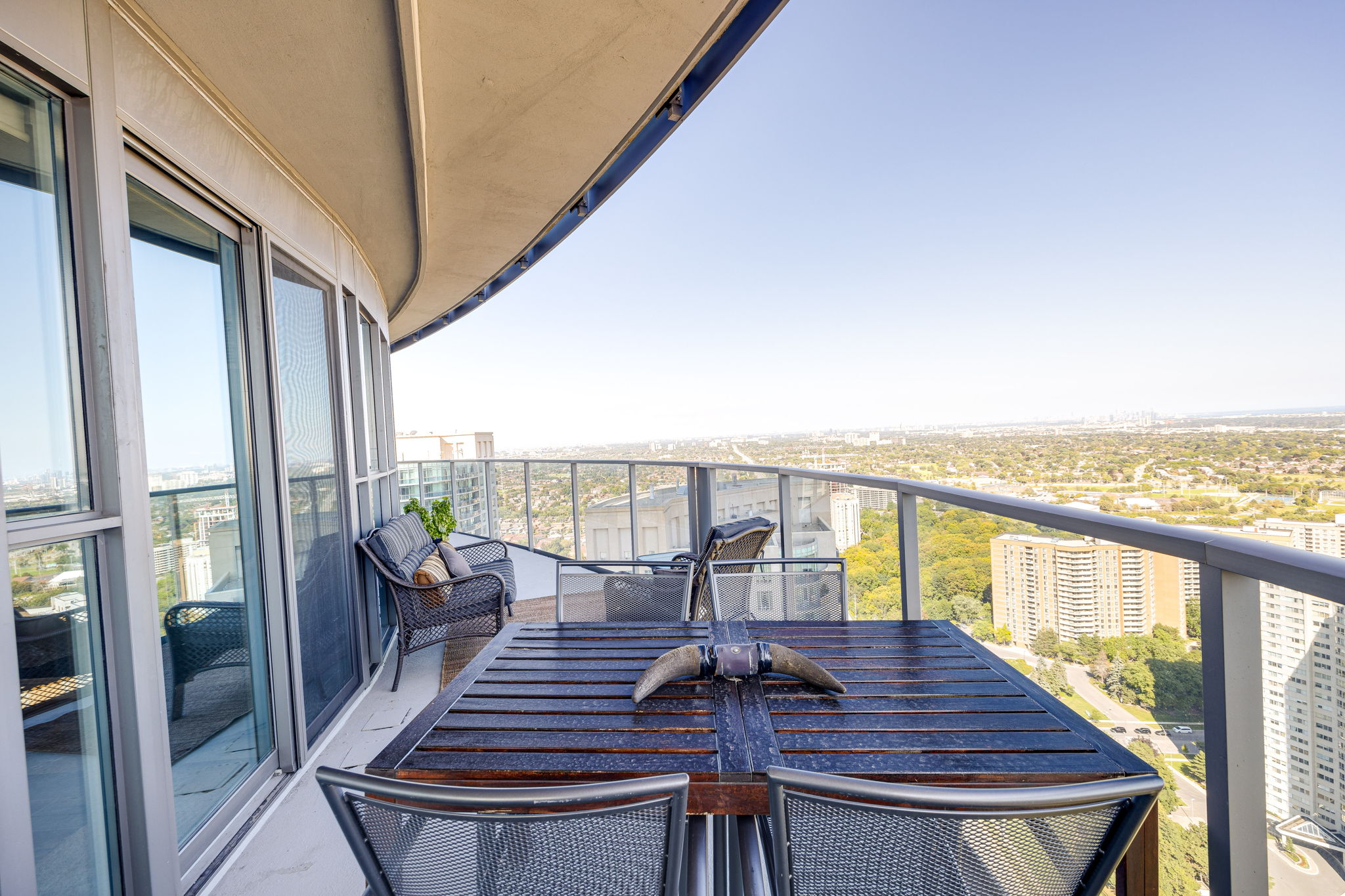 Mississauga property showcase — delivered property photograph 36