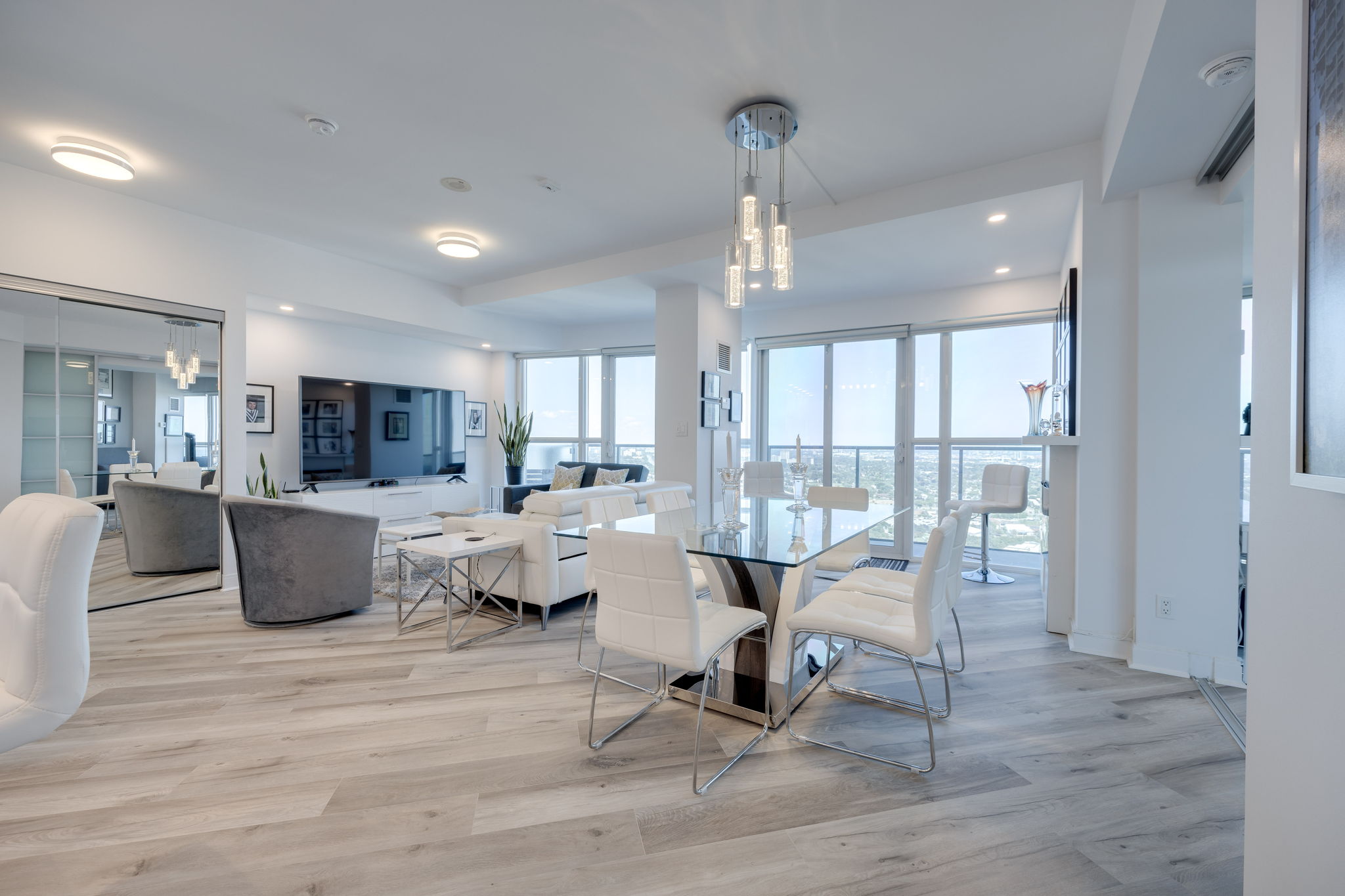 Mississauga property showcase — delivered property photograph 10