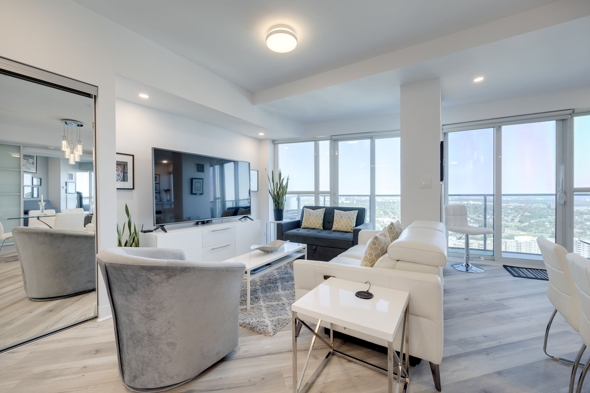 Mississauga property showcase — delivered property photograph 11