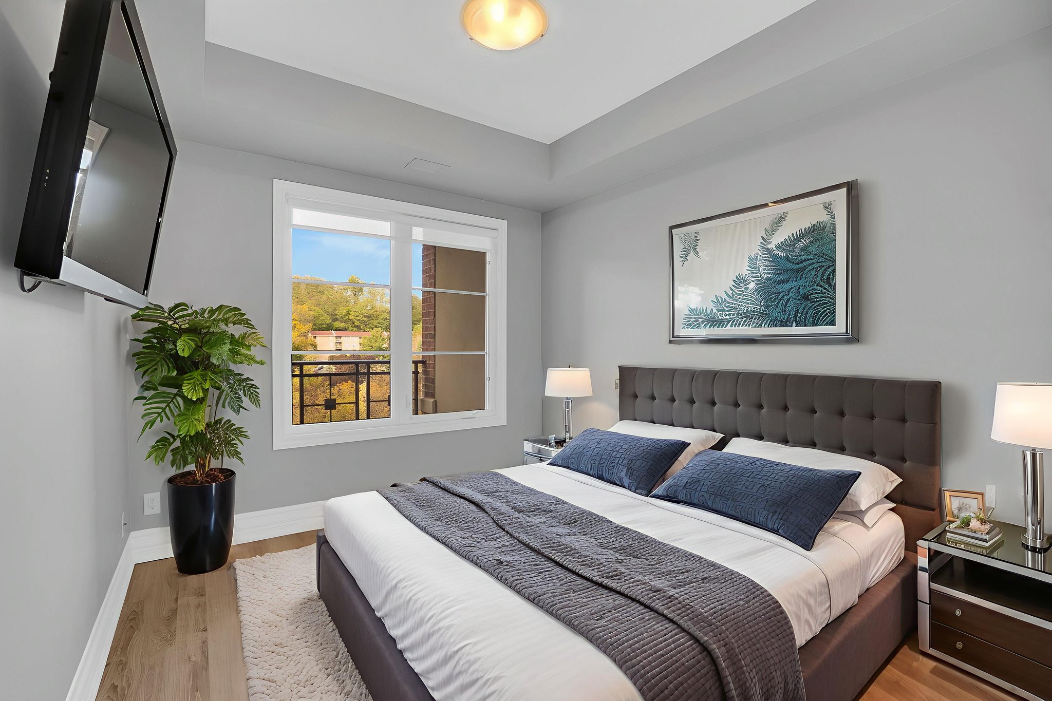 DSC09756 virtually staged.jpeg