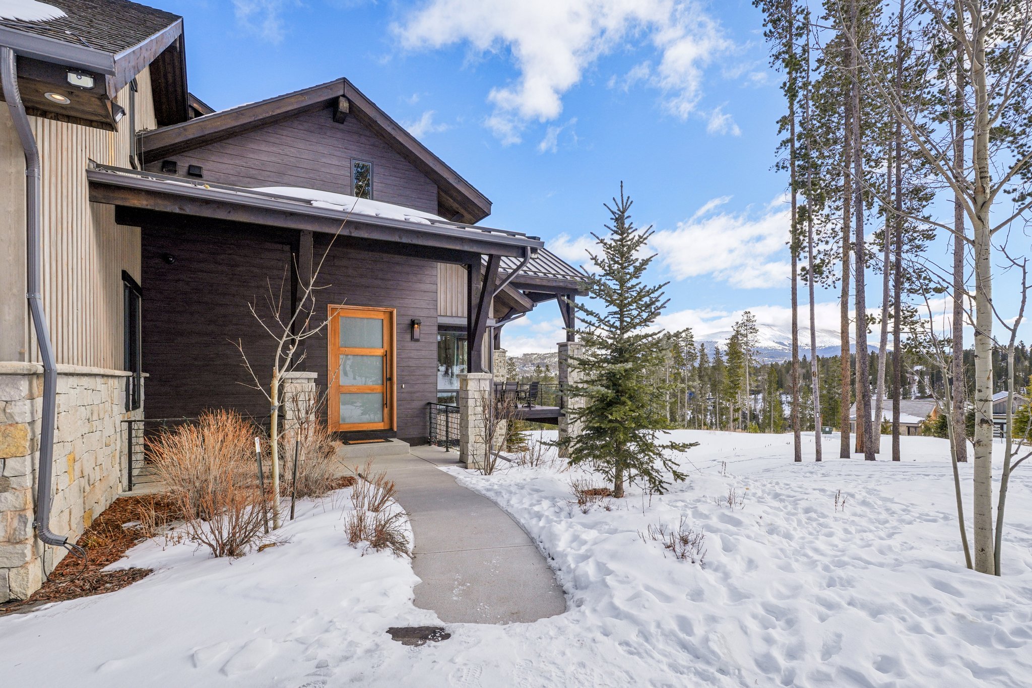 Barton Ridge Dr-S3101-002.jpg