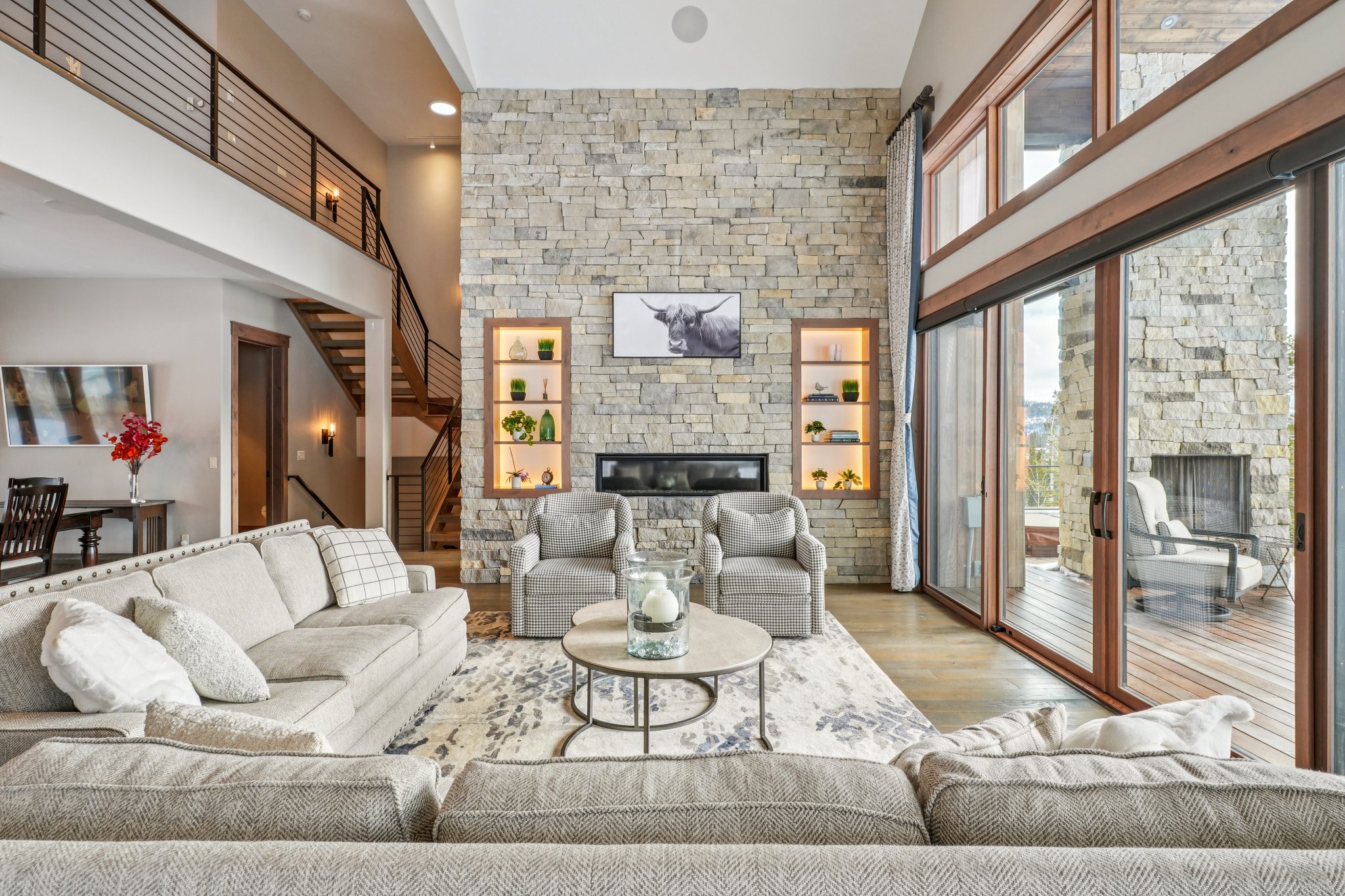 Barton Ridge Dr-S3101-008.jpg