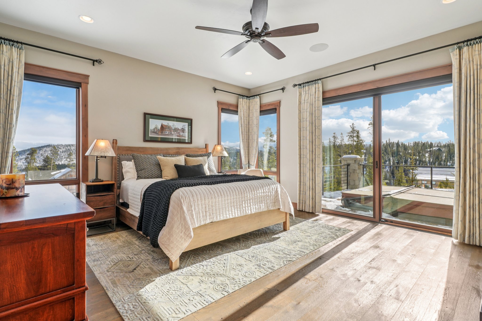 Barton Ridge Dr-S3101-043.jpg