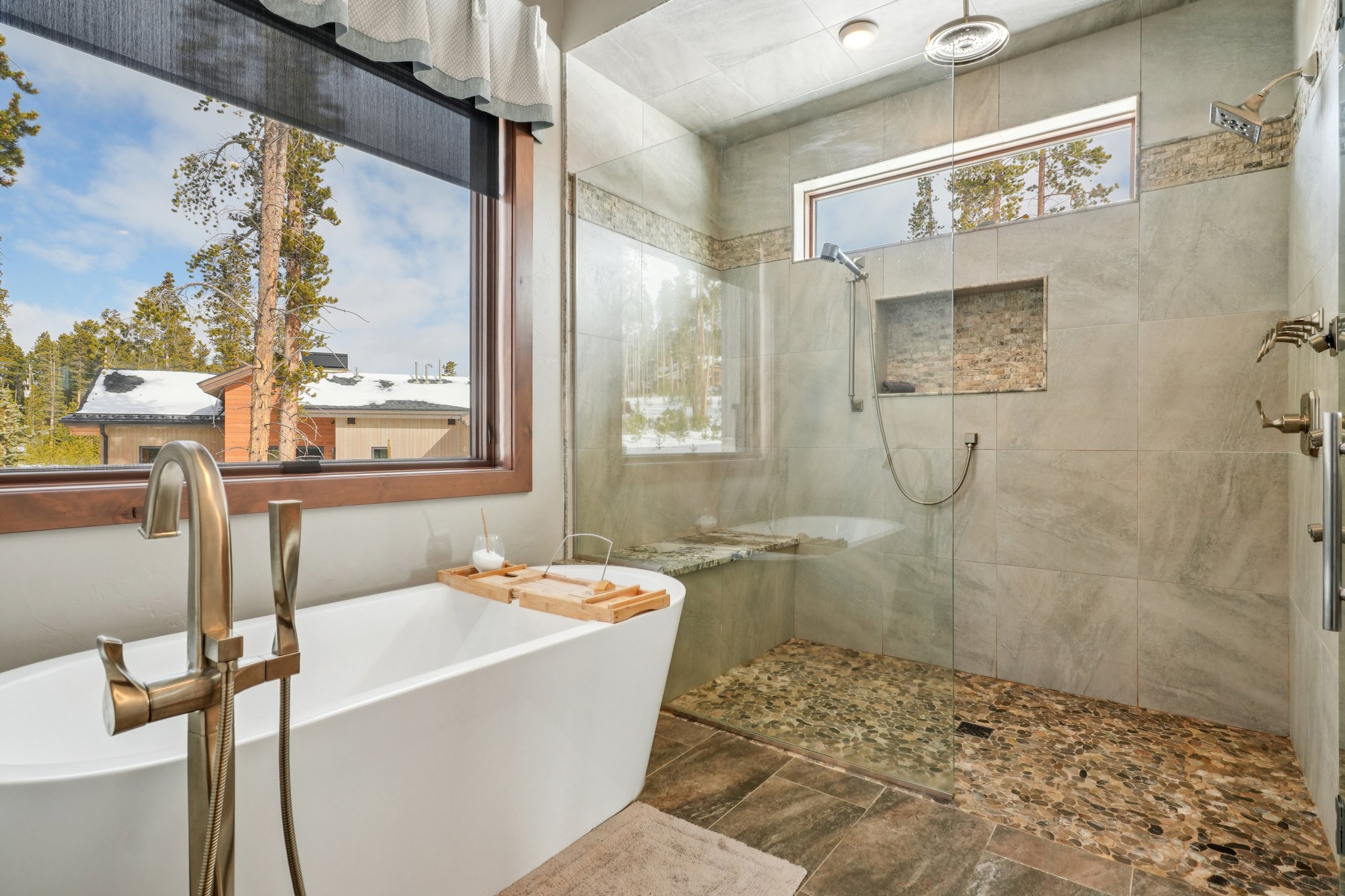 Barton Ridge Dr-S3101-053.jpg