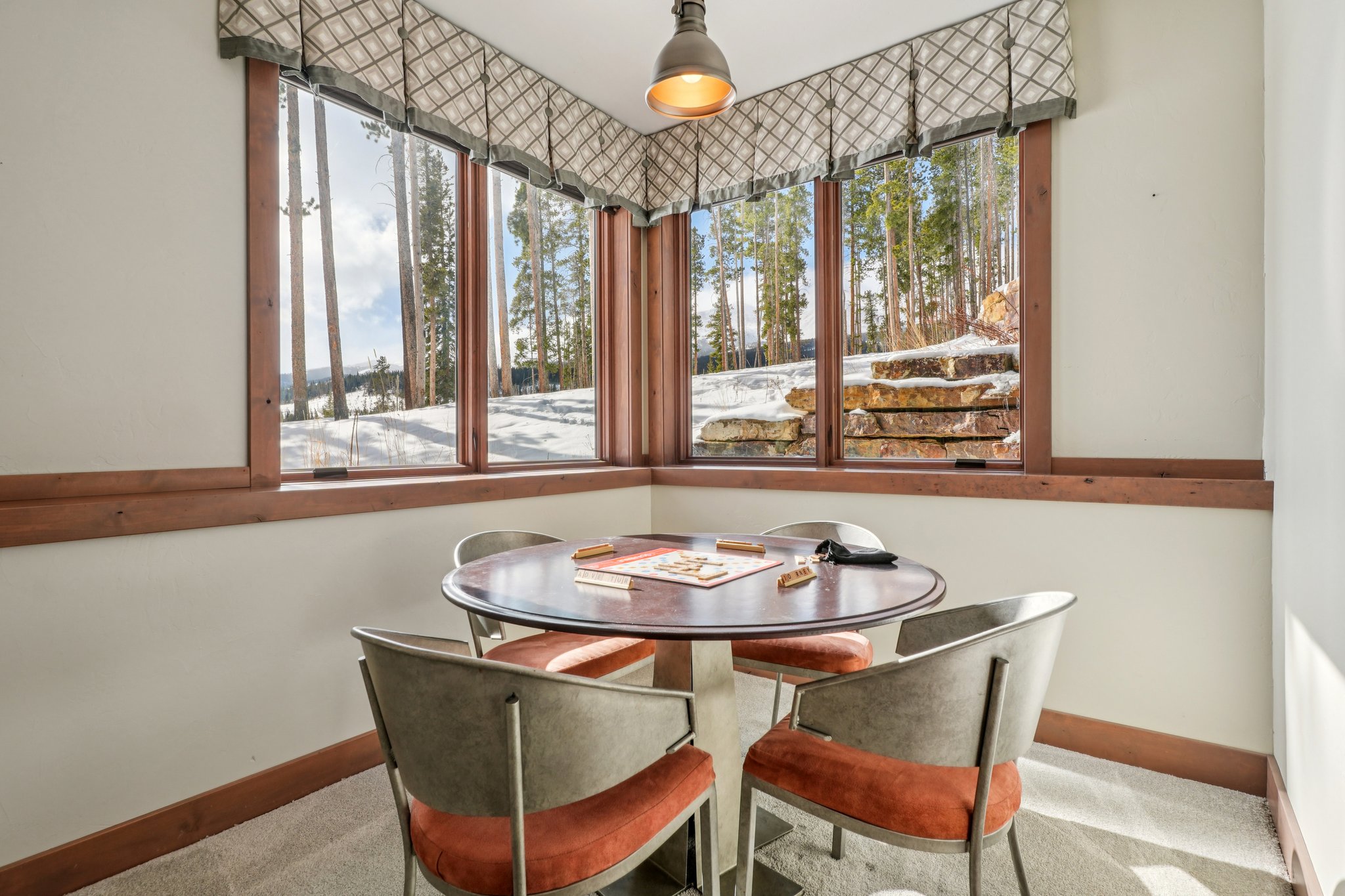 Barton Ridge Dr-S3101-065.jpg