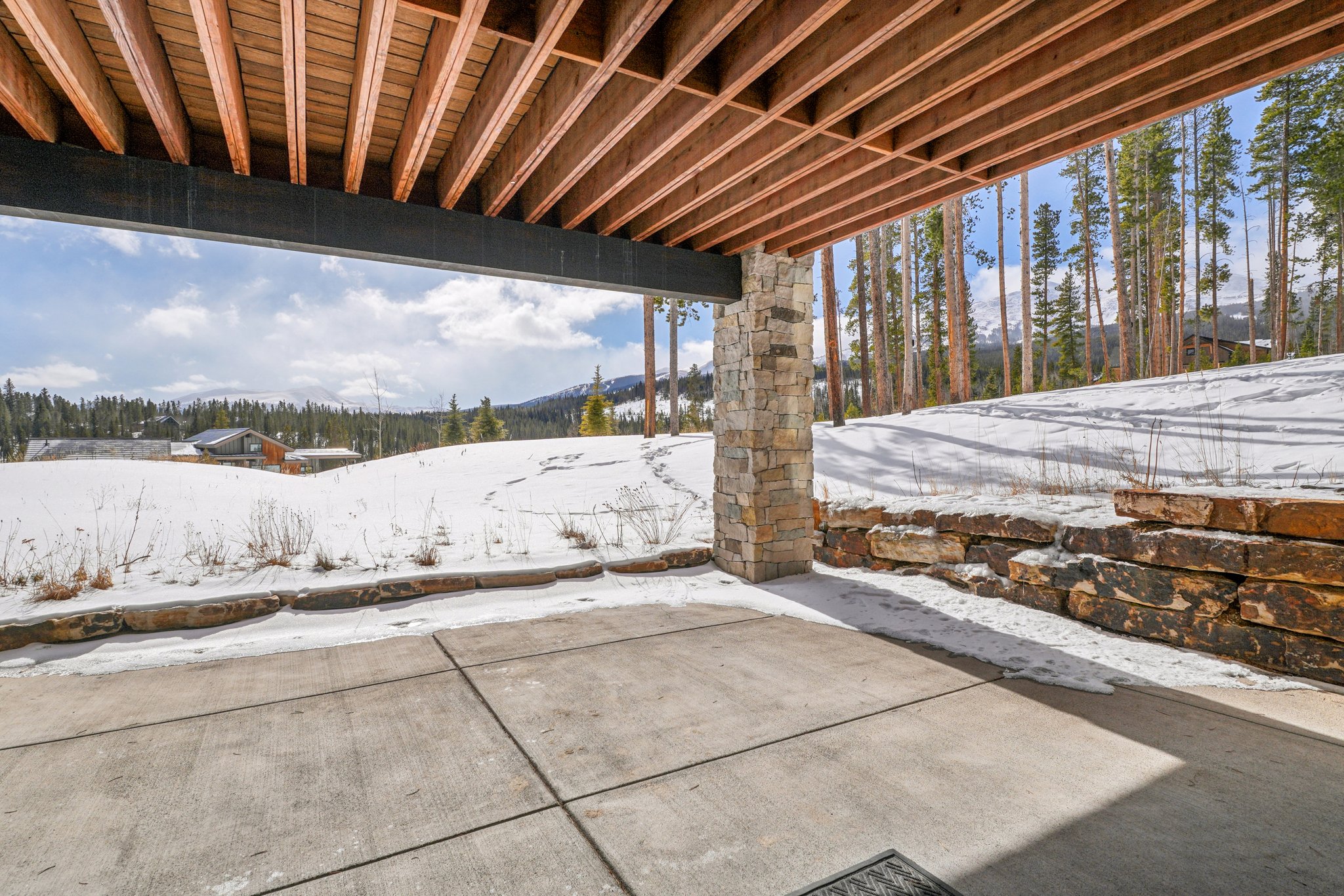 Barton Ridge Dr-S3101-102.jpg