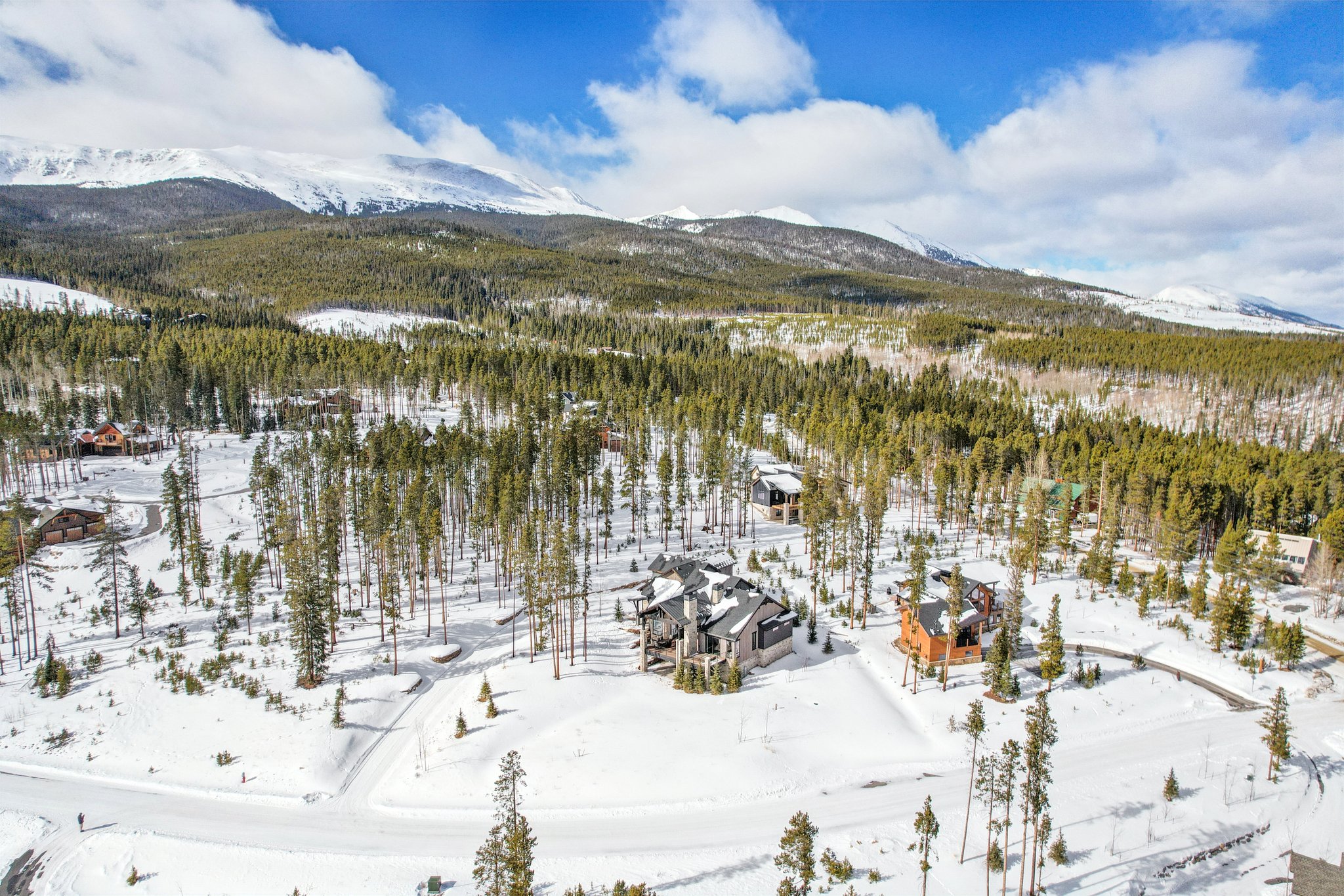 Barton Ridge Dr-S3101-111.jpg