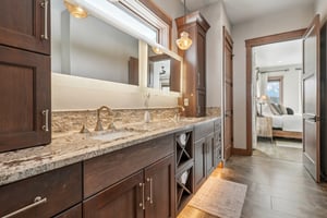 Barton Ridge Dr-S3101-051.jpg