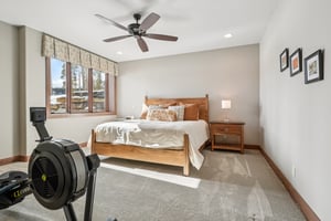 Barton Ridge Dr-S3101-067.jpg