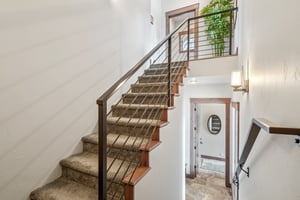 Barton Ridge Dr-S3101-082.jpg