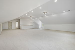 Bonus Room