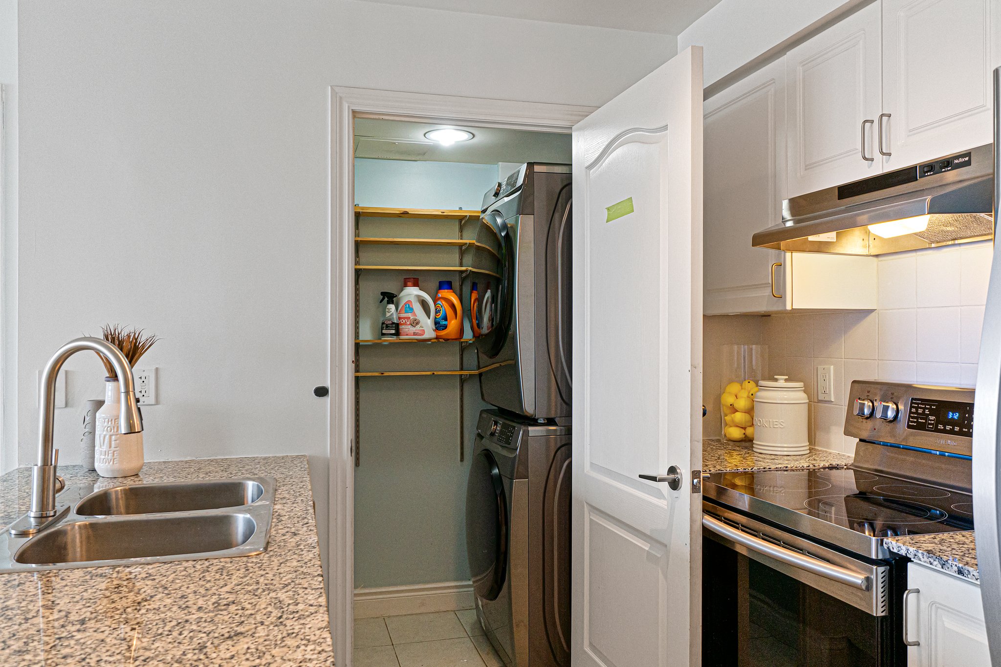 Toronto property showcase — delivered property photograph 13