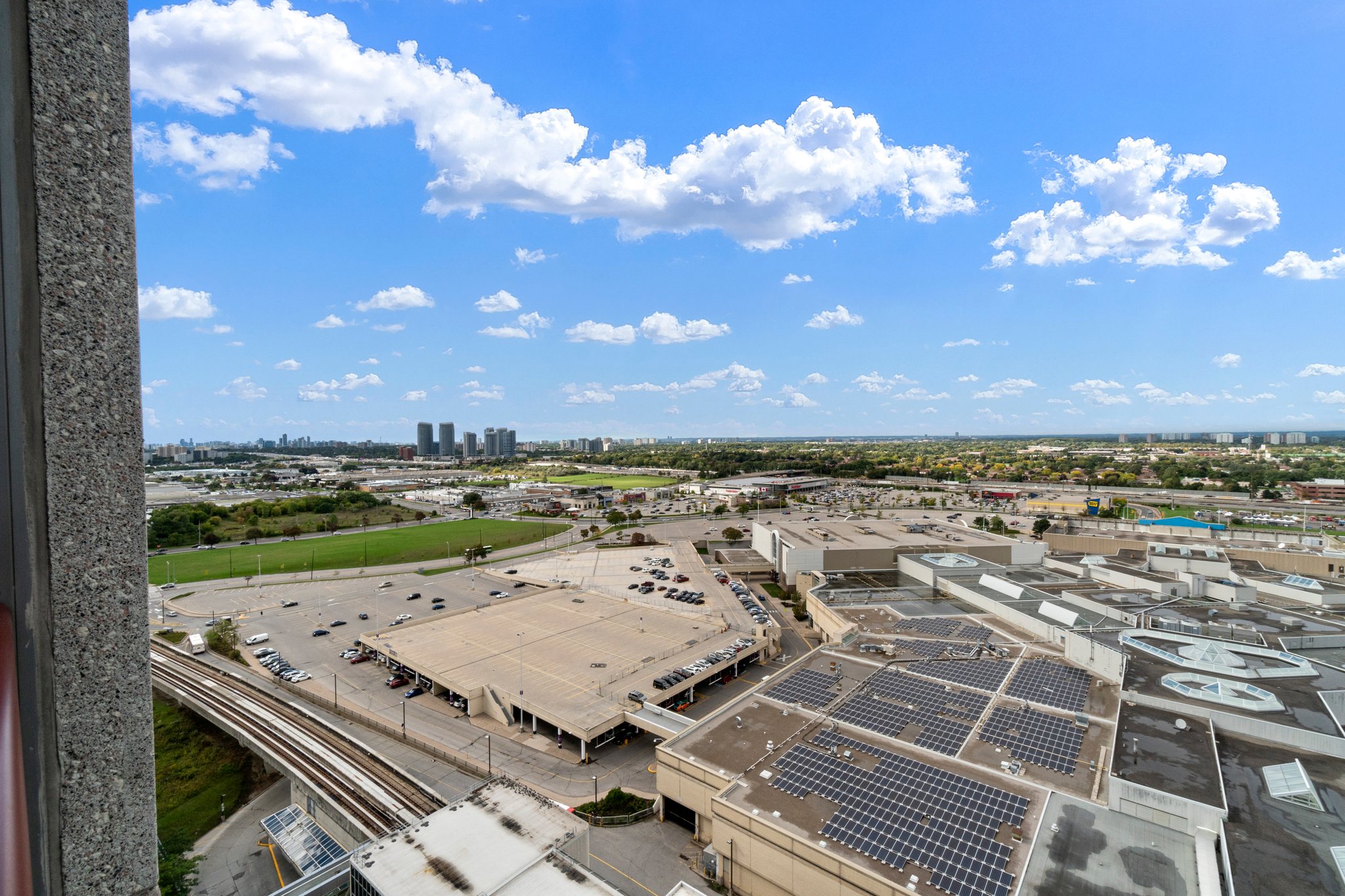 Toronto property showcase — delivered property photograph 45