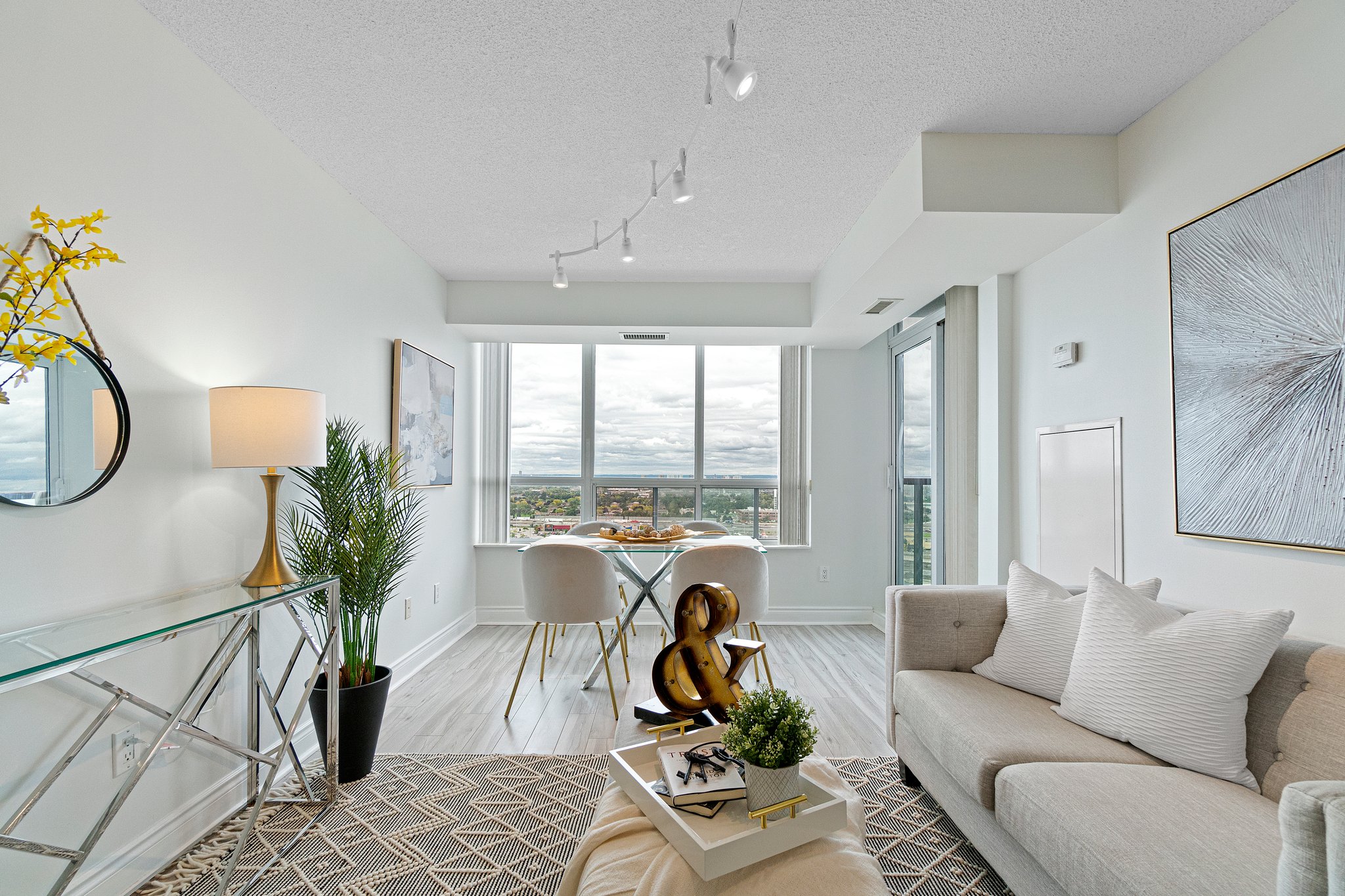 Toronto property showcase — delivered property photograph 4