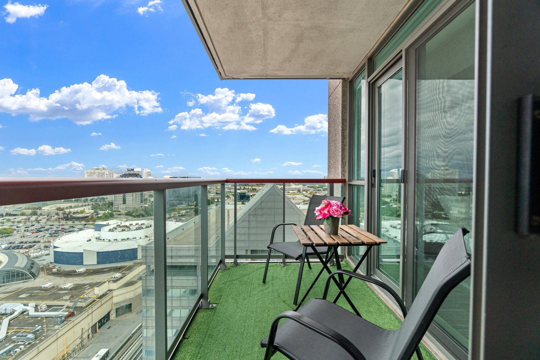 Toronto property showcase — delivered property photograph 42