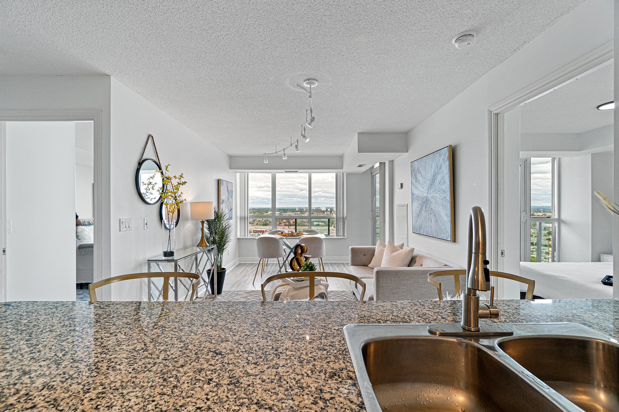 Toronto property showcase — delivered property photograph 12