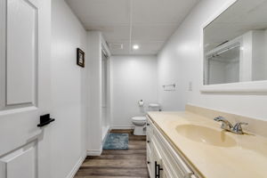  Photo 31