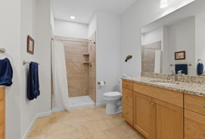  Photo 43