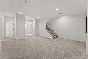 Photo 34
