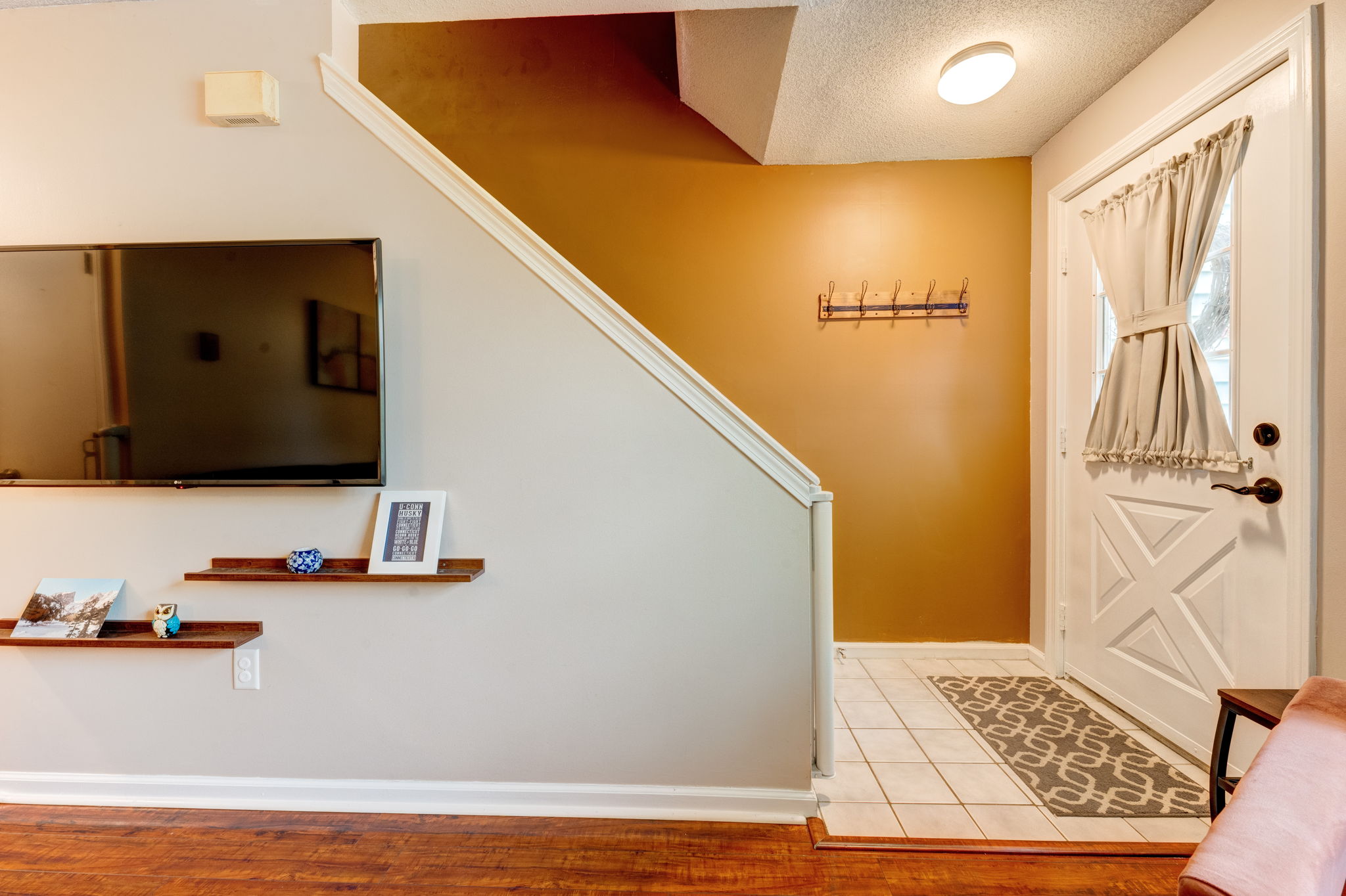 60 Crystal Ln, Mansfield, CT 06268 Ed McCullough Photography