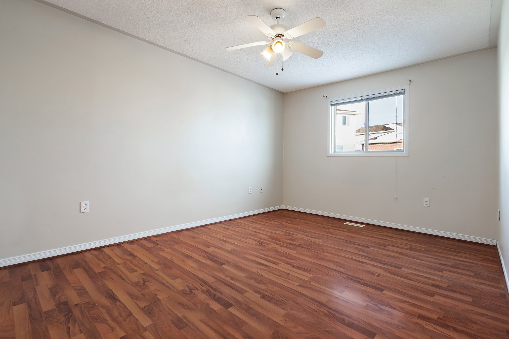 60 Eastview Crescent, Orangeville, ON L9W 4X4, CA Photo 13