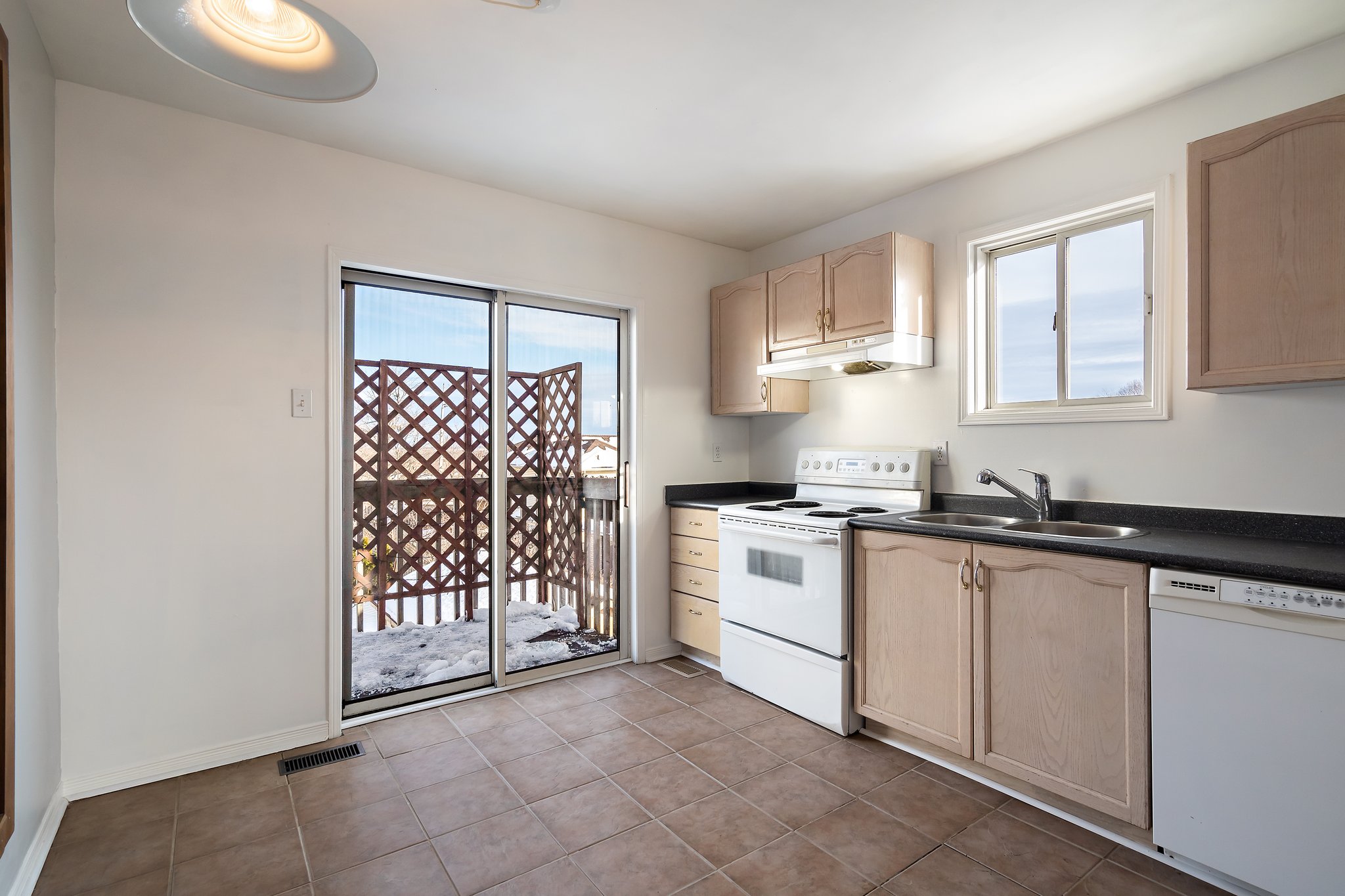 60 Eastview Crescent, Orangeville, ON L9W 4X4, CA Photo 9