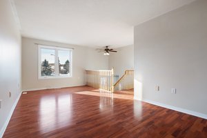 60 Eastview Crescent, Orangeville, ON L9W 4X4, CA Photo 6