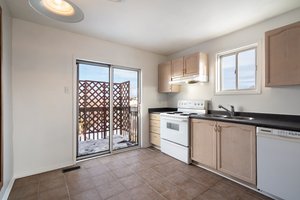 60 Eastview Crescent, Orangeville, ON L9W 4X4, CA Photo 8
