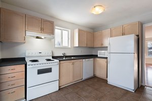 60 Eastview Crescent, Orangeville, ON L9W 4X4, CA Photo 9