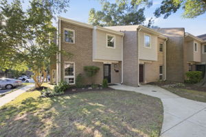  Photo 0