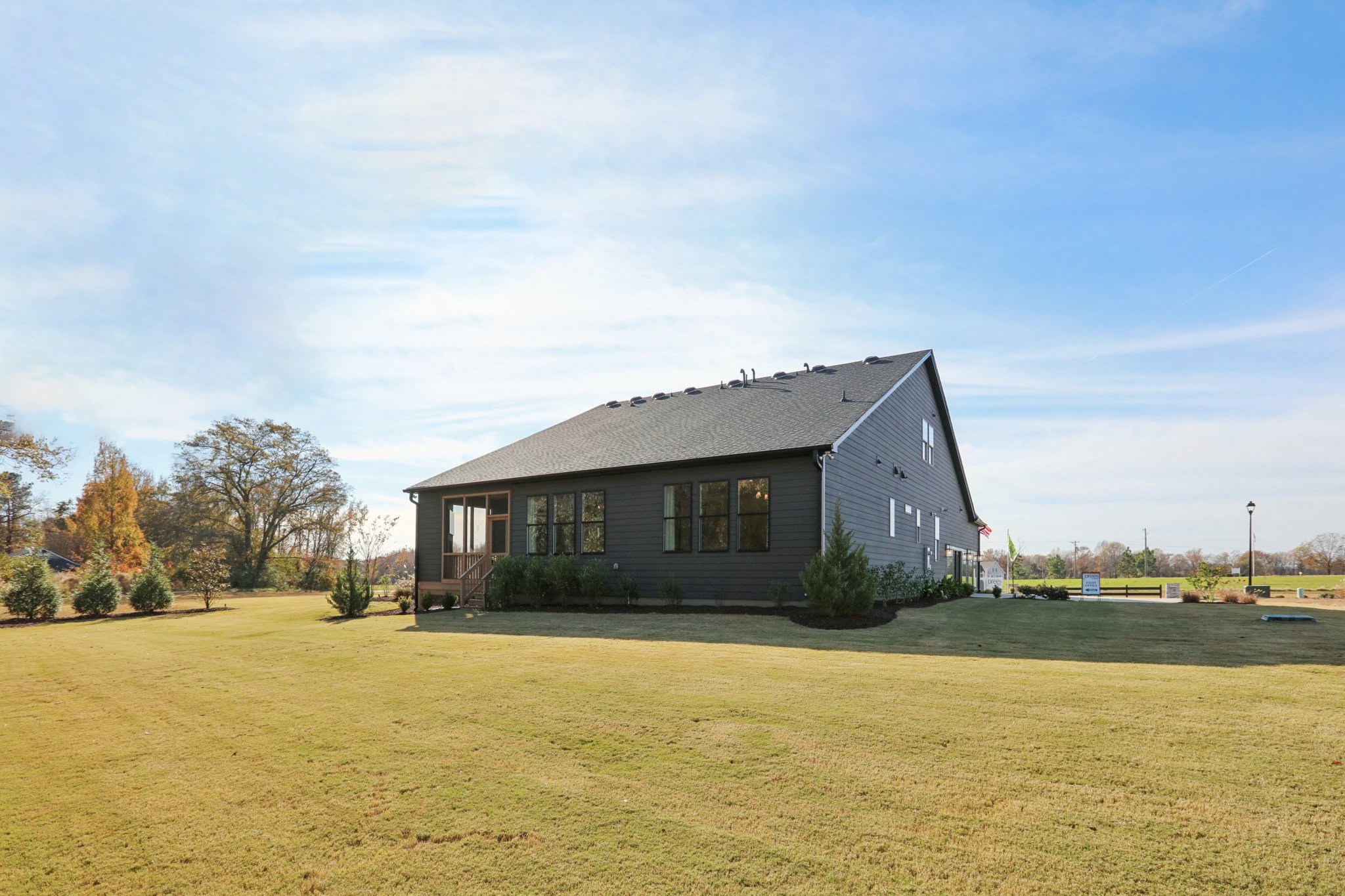 Harvester Rd-S1911-035.jpg