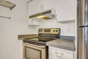 24-kitchen3