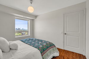 31-second bedroom2