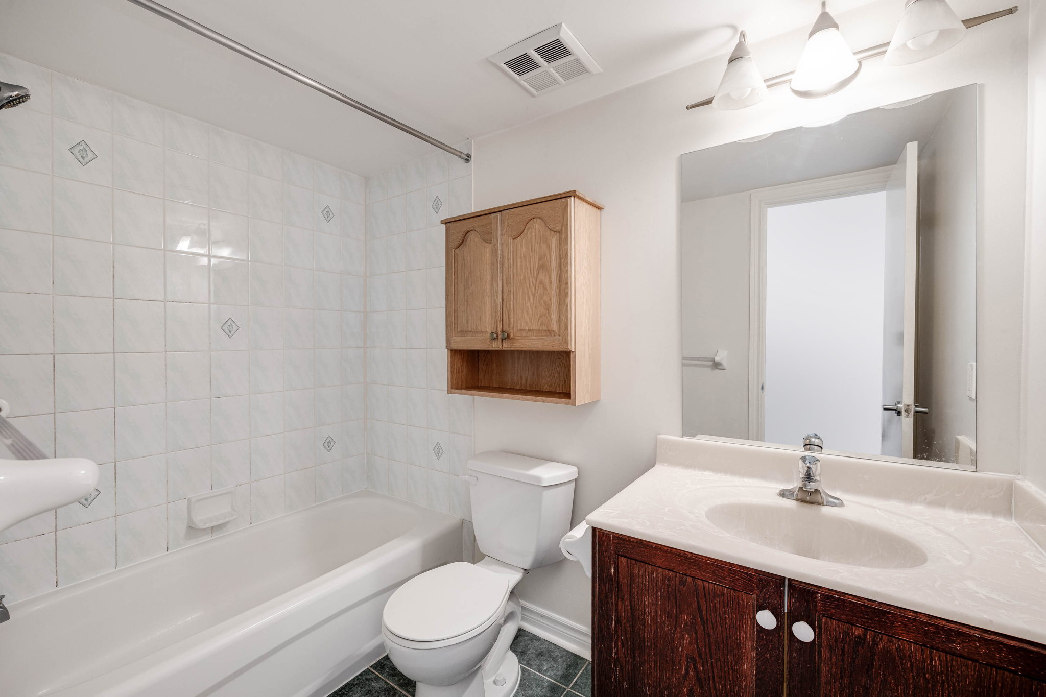 Toronto property showcase — delivered property photograph 12