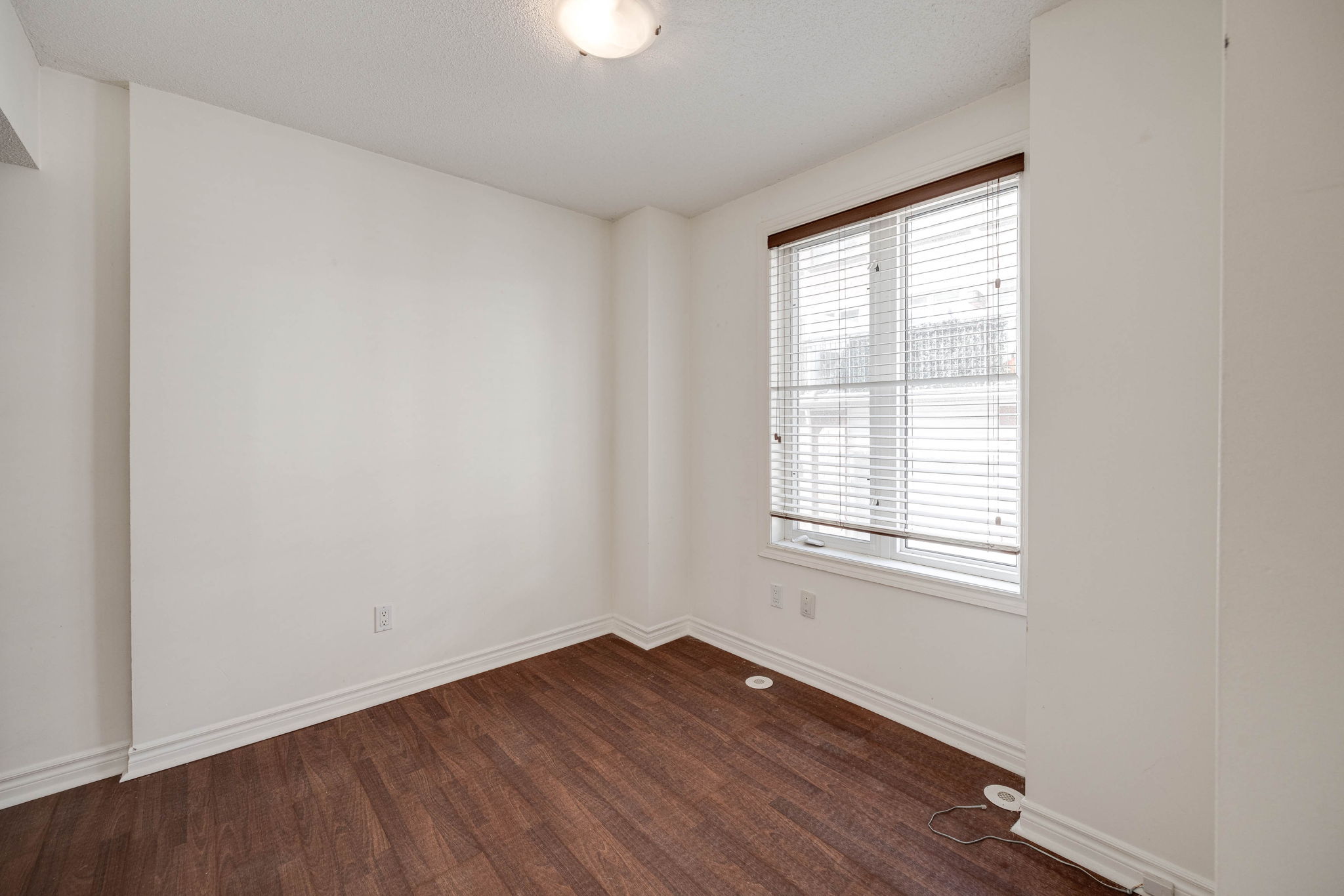 Toronto property showcase — delivered property photograph 11