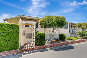 005_60 Mulberry Court
