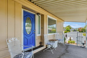 008_60 Mulberry Court