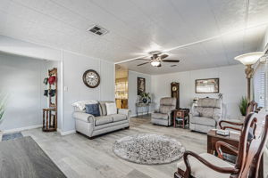 011_60 Mulberry Court