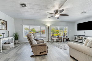 012_60 Mulberry Court