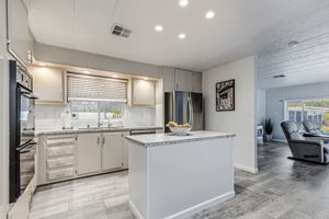 017_60 Mulberry Court