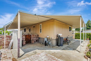 042_60 Mulberry Court