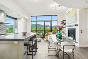 N Market St Unit 417-008