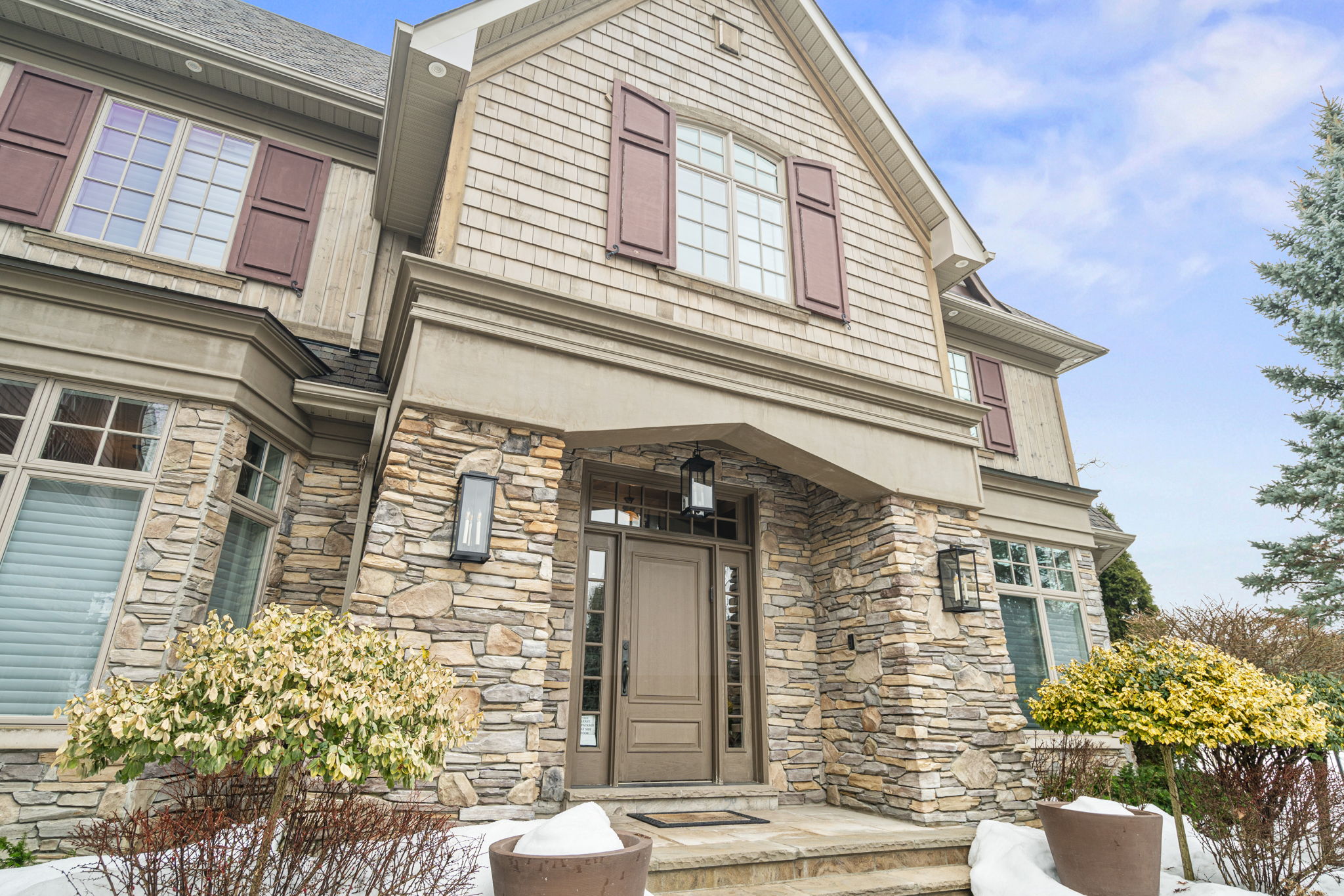 60 Parr Pl Vaughan, ON L4J 8L1