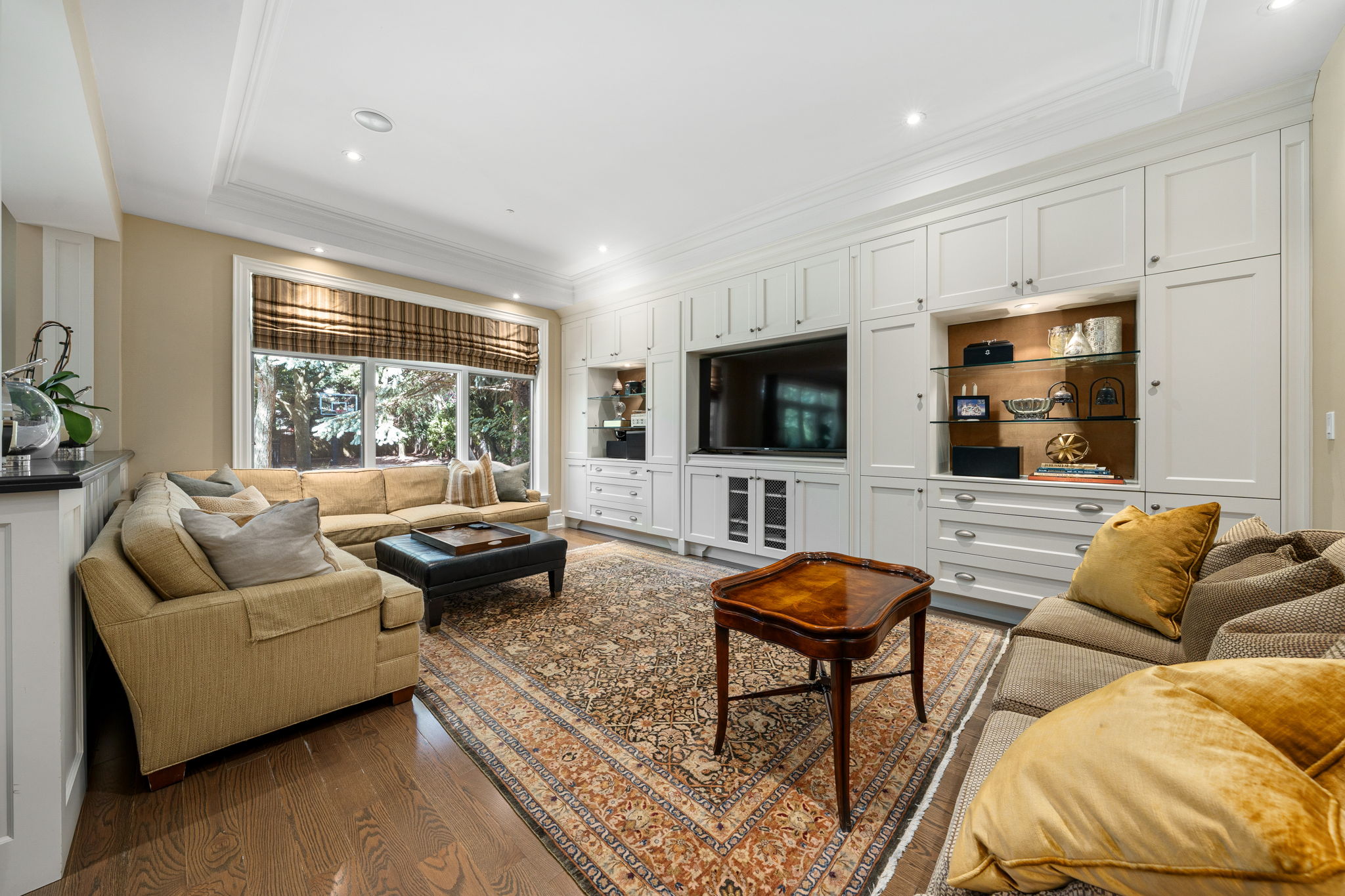 60 Parr Pl Vaughan, ON L4J 8L1