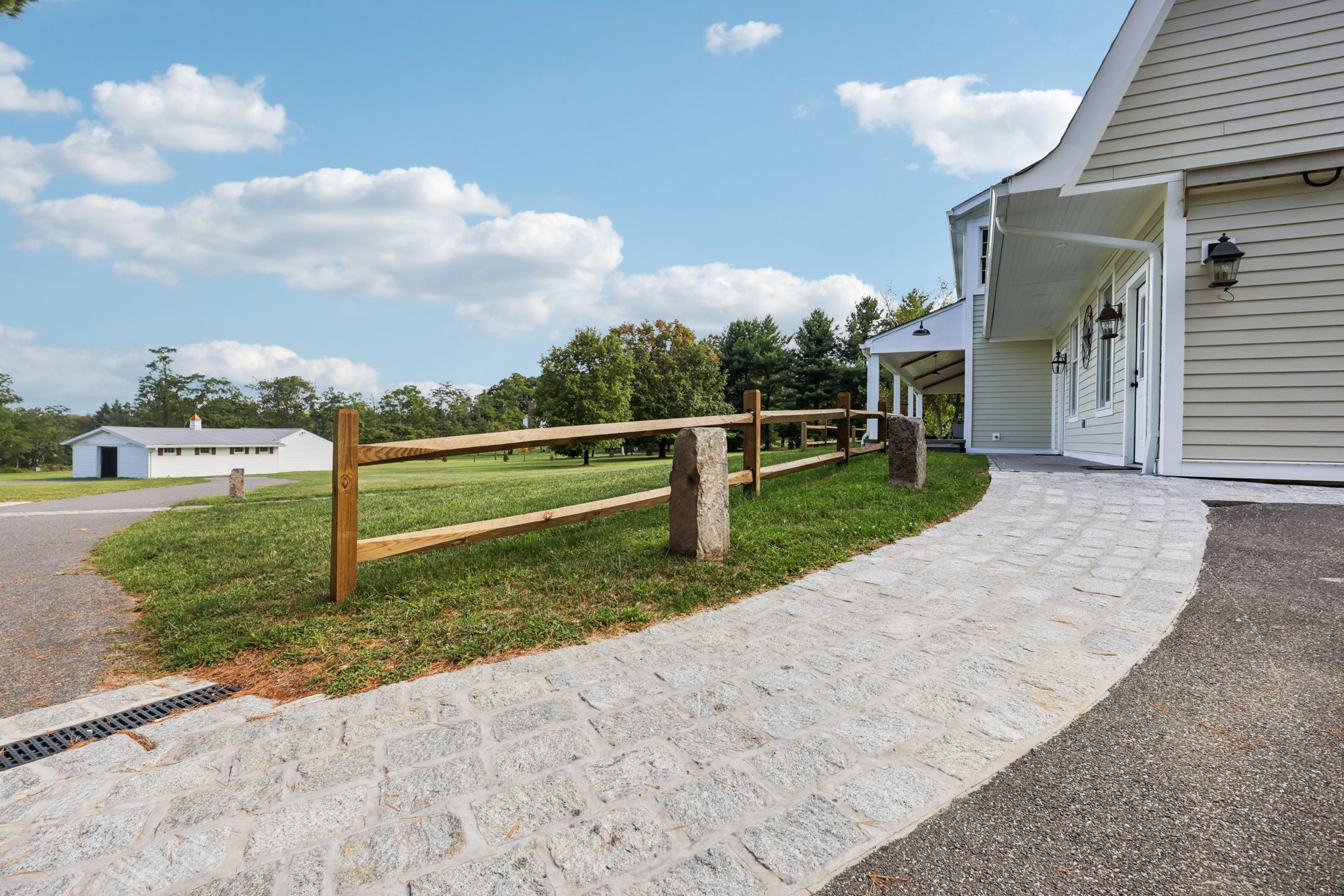 Perryville Rd-S1309-006.jpg